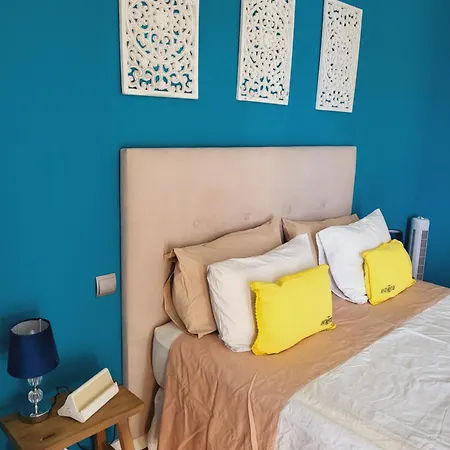 Apartment Personal 1 *